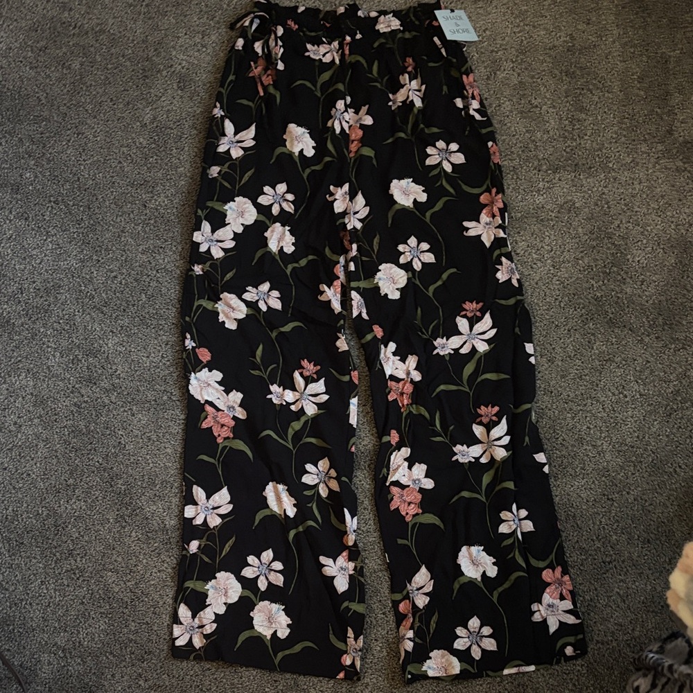 Shade & Shore Black Floral Coverup Pants